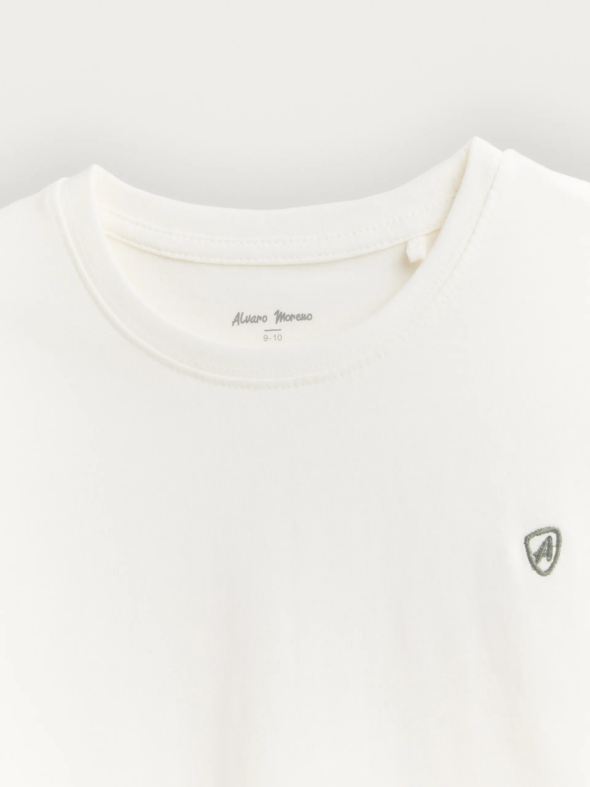 New CAMISETA BASICA KIDS Camisetas