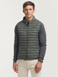 Online CHALECO NIRO Hombre Chalecos